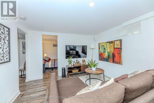 1291 Consort Crescent, Burlington, ON 