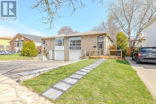 1291 Consort Crescent, Burlington, ON 