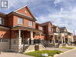 6 TWINFLOWER LANE Richmond Hill, ON L4E 1E7