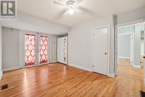 Primary bedroom with patio door - 889 Mountainview Avenue, Ottawa, ON 