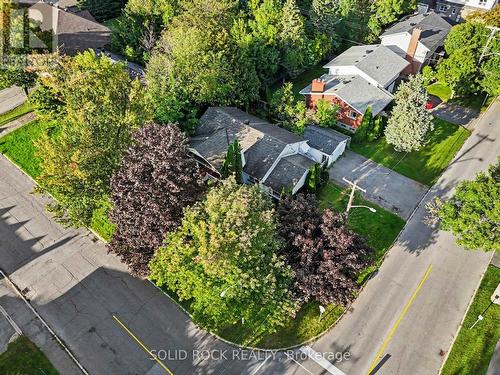 Corner lot - 889 Mountainview Avenue, Ottawa, ON 