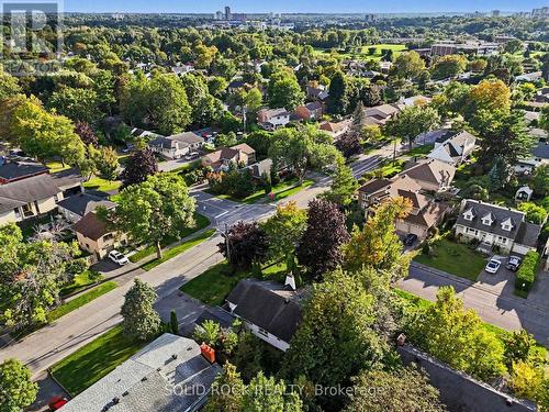 889 Mountainview Avenue, Ottawa, ON 
