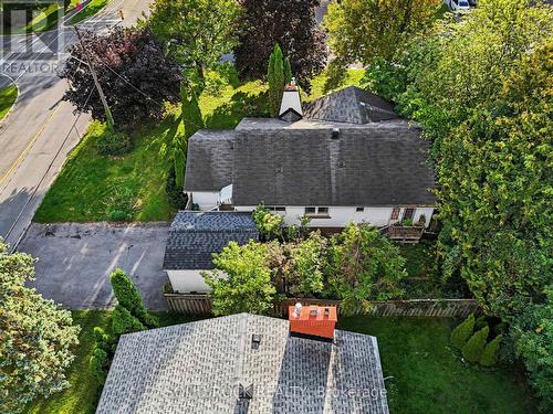 889 Mountainview Avenue, Ottawa, ON 