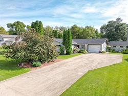 74 Maple Street  Macgregor, MB R0H 0R0