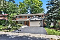 3708 BEECHOLLOW Crescent Mississauga, ON L4Y 3T2