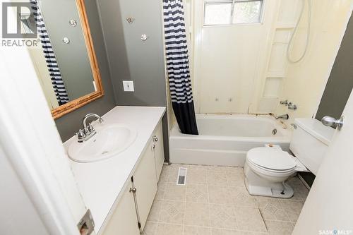 219 Atlantic Avenue, Kerrobert, SK 