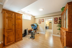 Family Room - 
