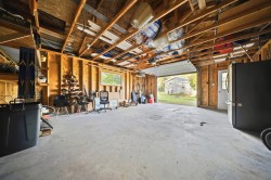 Garage - 