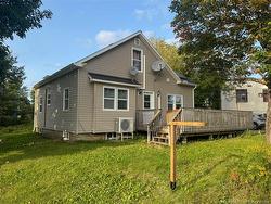 8584 Route 107 Glassville, NB E7L 1A7