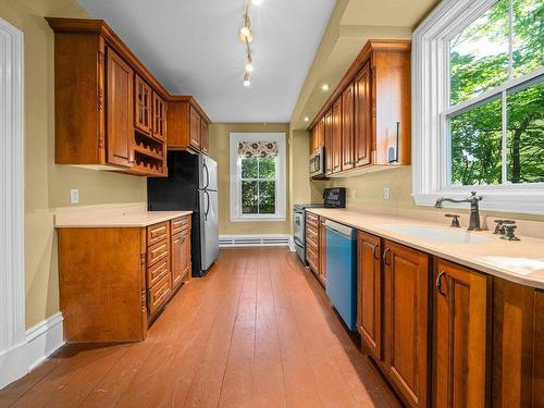 2615 Fuller Terrace, Halifax, NS 