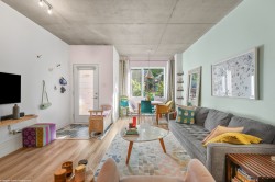 1987 Rue De Chambly Montréal (Mercier/Hochelaga-Maisonneuve), QC H1W 3J1