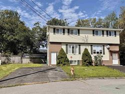 27 Malik Court Lower Sackville, NS B4C 3V8