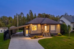 2032 Rue Laurie Sherbrooke (Les Nations), QC J1H 6P3