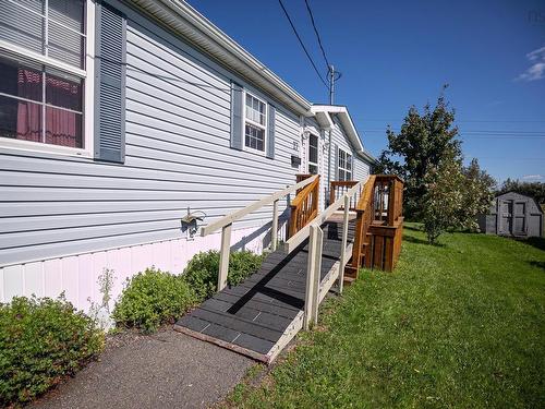 27 Fernwood Drive, Amherst, NS 