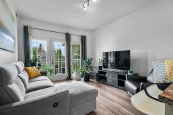 Salon - 