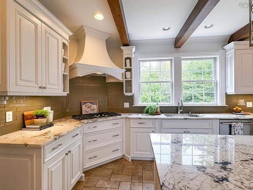 24 Anderson Boulevard, Kentville, NS 