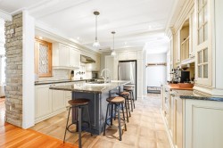 Kitchen - 