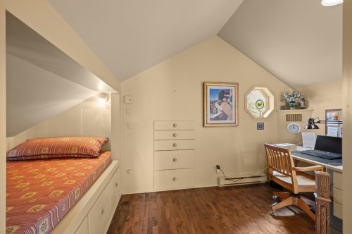 Boudoir - 1785 Rue Des Coudriers, Val-David, QC 