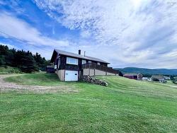 14086 Cabot Trail Chéticamp, NS B0E 1H0