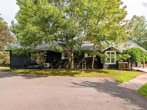 256 Park Street, Kentville, NS 