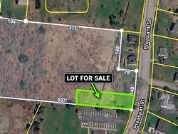 Lot Pleasant Street  Yarmouth, NS B5A 4H5