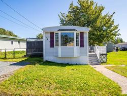 144 Hilltop Drive Lower Sackville, NS B4C 2P5