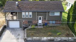 218 10TH Avenue  Nakusp, BC V0G 1R0