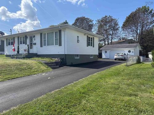 9 Hare Avenue  North Sydney, NS B2A 2A9
