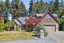 1635 Stone Lake Dr Nanoose Bay, BC V9P 9L1