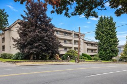 #216-3235 Quadra St Saanich, BC V8X 1G4