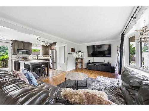 820 Woodward Crescent, Sarnia, ON 