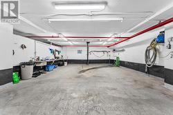 CAR WASHING BAY - 