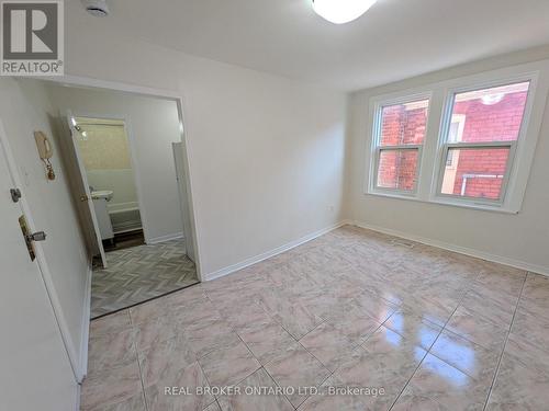 2 - 22 BARTON STREET E , Hamilton, Ontario L8L 2V5 5