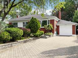 37 TEFLEY ROAD Toronto, ON M2M 1C5