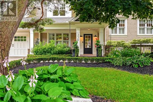 330 Camelot Court, Burlington, ON 