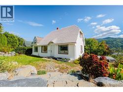 660 Dickens Street Warfield, BC V1R 2B6