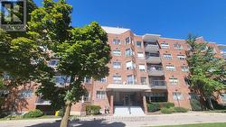 505 - 300 KEATS WAY Waterloo, ON N2L 6E6