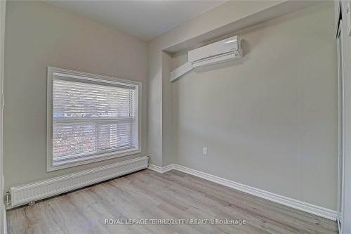 A-637 Lansdowne Avenue , Toronto, ON M6H 3Y2 3