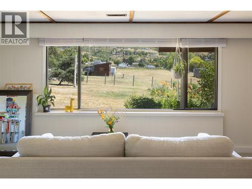 2271 Francis Street  Vernon, BC V1B 3B4