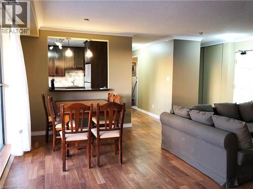 300 KEATS Way Unit# 505 , Waterloo, Ontario N2L 6E6 3