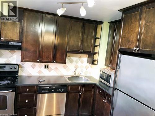 300 KEATS Way Unit# 505 , Waterloo, Ontario N2L 6E6 5