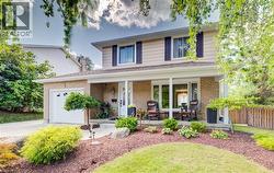 7 VINTAGE Crescent  Kitchener, ON N2P 1L1