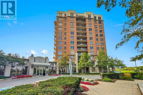 408 - 2379 CENTRAL PARK DRIVE  Oakville, ON L6H 0E3