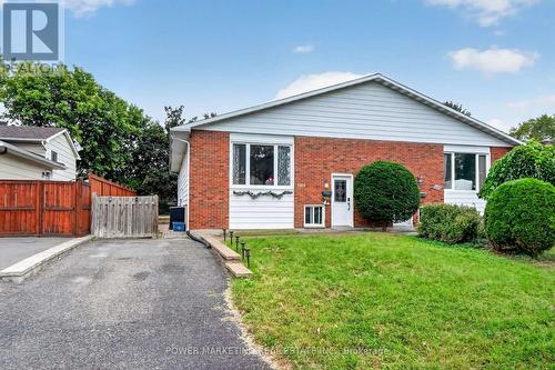 2213 FILLMORE CRESCENT  Ottawa, ON K1J 6A1