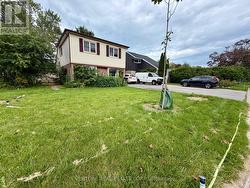 1329 BELAIR CRESCENT Oshawa, ON L1K 1G9