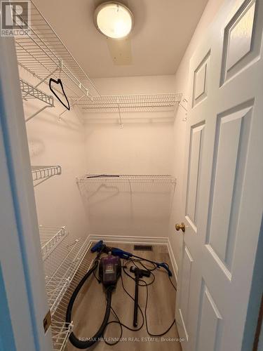 3501 Kingbird Court, Mississauga, ON 