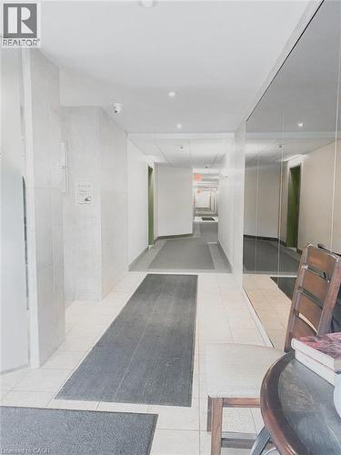 237 AUBURN Drive Unit# 503 , Waterloo, Ontario N2K 0B7 3
