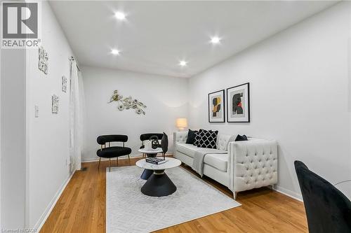 1373 Quest Circle, Mississauga, ON 