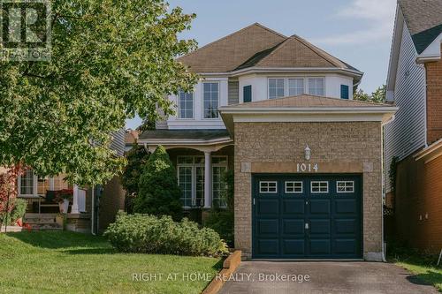 1014 SUMMITVIEW CRESCENT  Oshawa, ON L1K 2K4