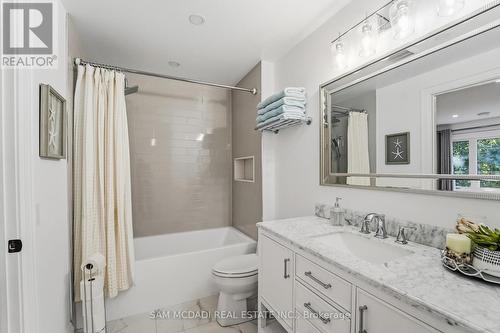 2142 Obeck Crescent, Mississauga, ON 